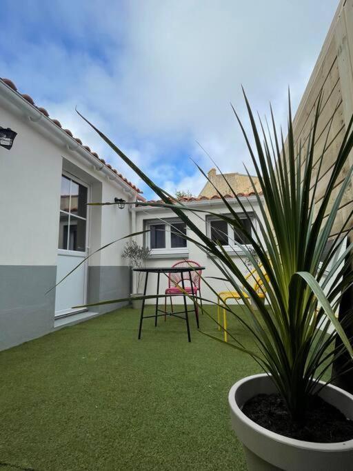 - Le Bac A Sables - Studio Au Coeur D'Arago Les Sables-dʼOlonne Εξωτερικό φωτογραφία